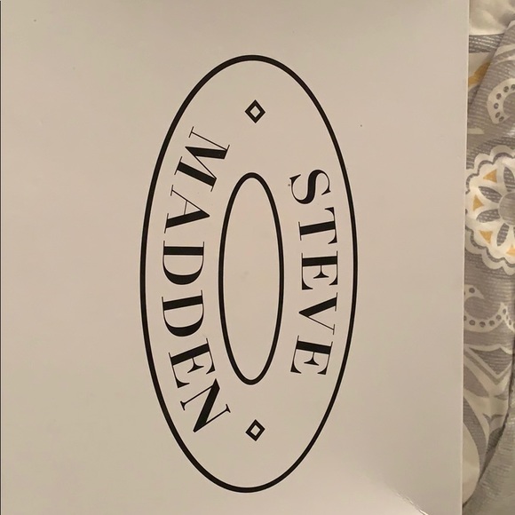 Steve Madden shoes - Picture 1 of 3